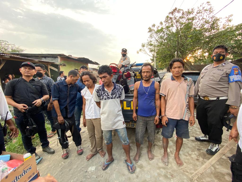 Bravo!!!!....Polisi Grebek Kampung Narkoba di Jermal XV, Ciduk Enam Orang Pengedar Dan Pengguna