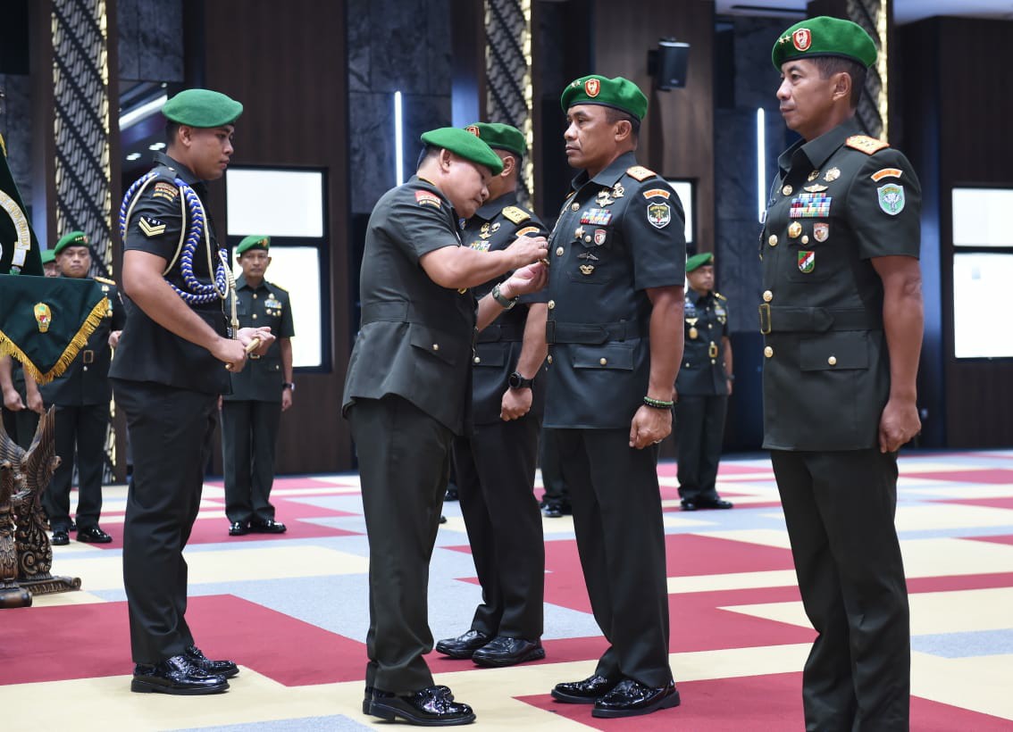 Kasad Pimpin Sertijab Dua Pejabat Pangdam
