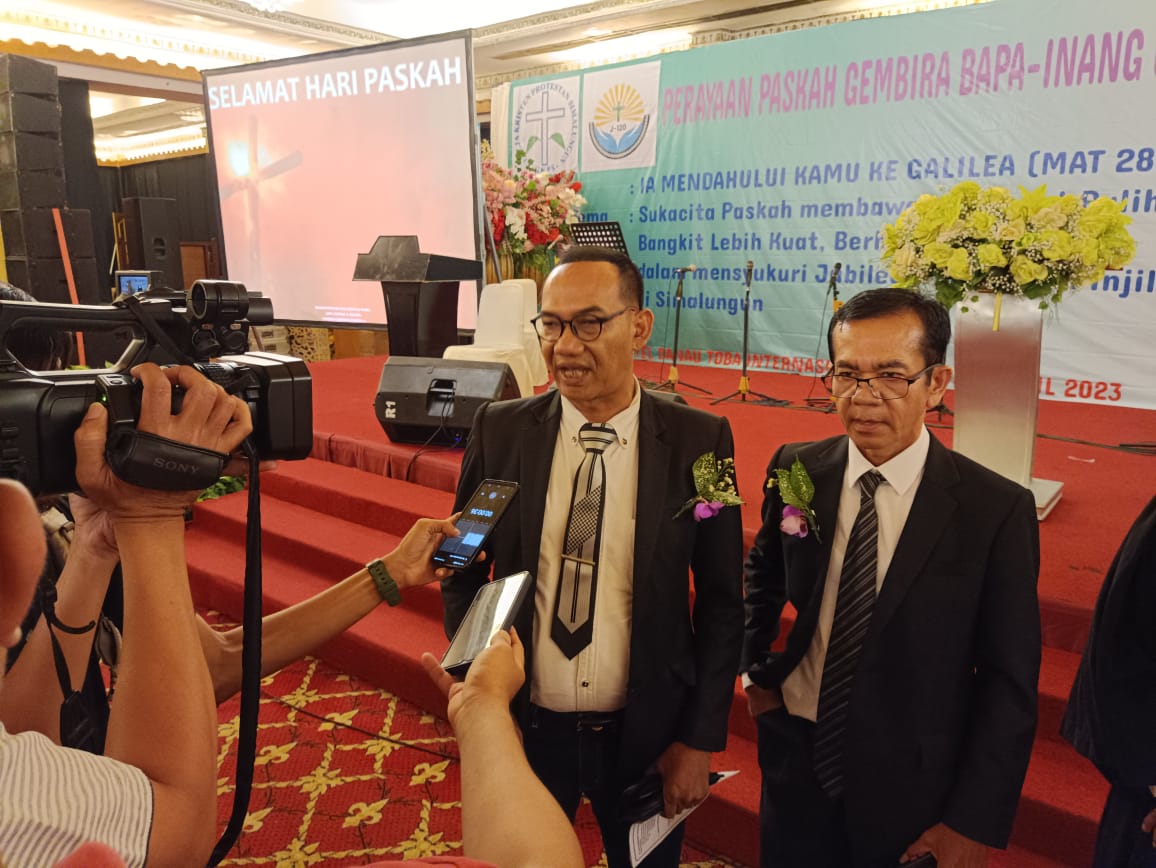 Paskah Gembira Distrik IV GKPS, Pdt Jan Sarman Purba: Carilah Tuhan Maka Kamu Bertemu Suka Cita