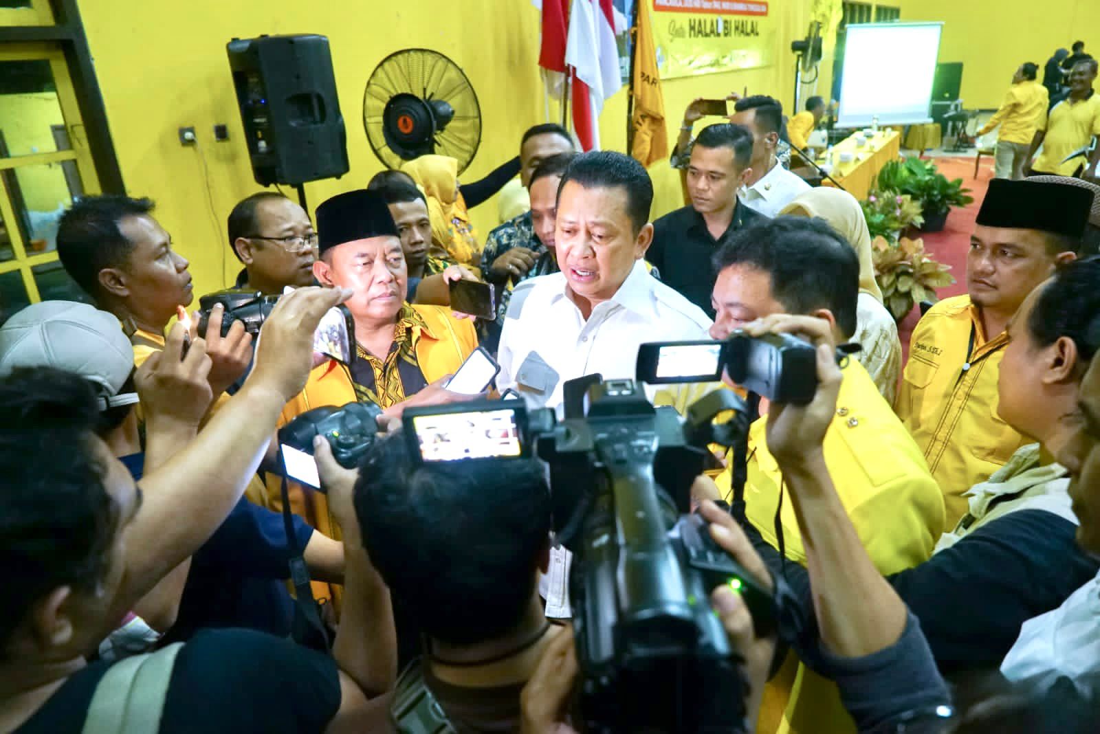 Sosialisasi Empat Pilar MPR RI Bersama Kader Partai Golkar Banjarnegara, Bamsoet Ingatkan Bahaya Demokrasi Transaksional