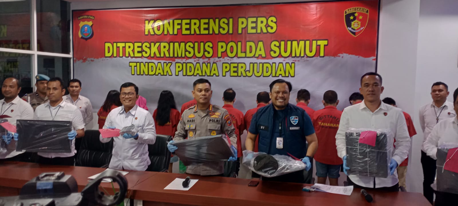 Subdit Cyber Poldasu Ungkap Perjudian Online, Tempo 6 Bulan 7 Kasus Dengan 16 Tersangka 