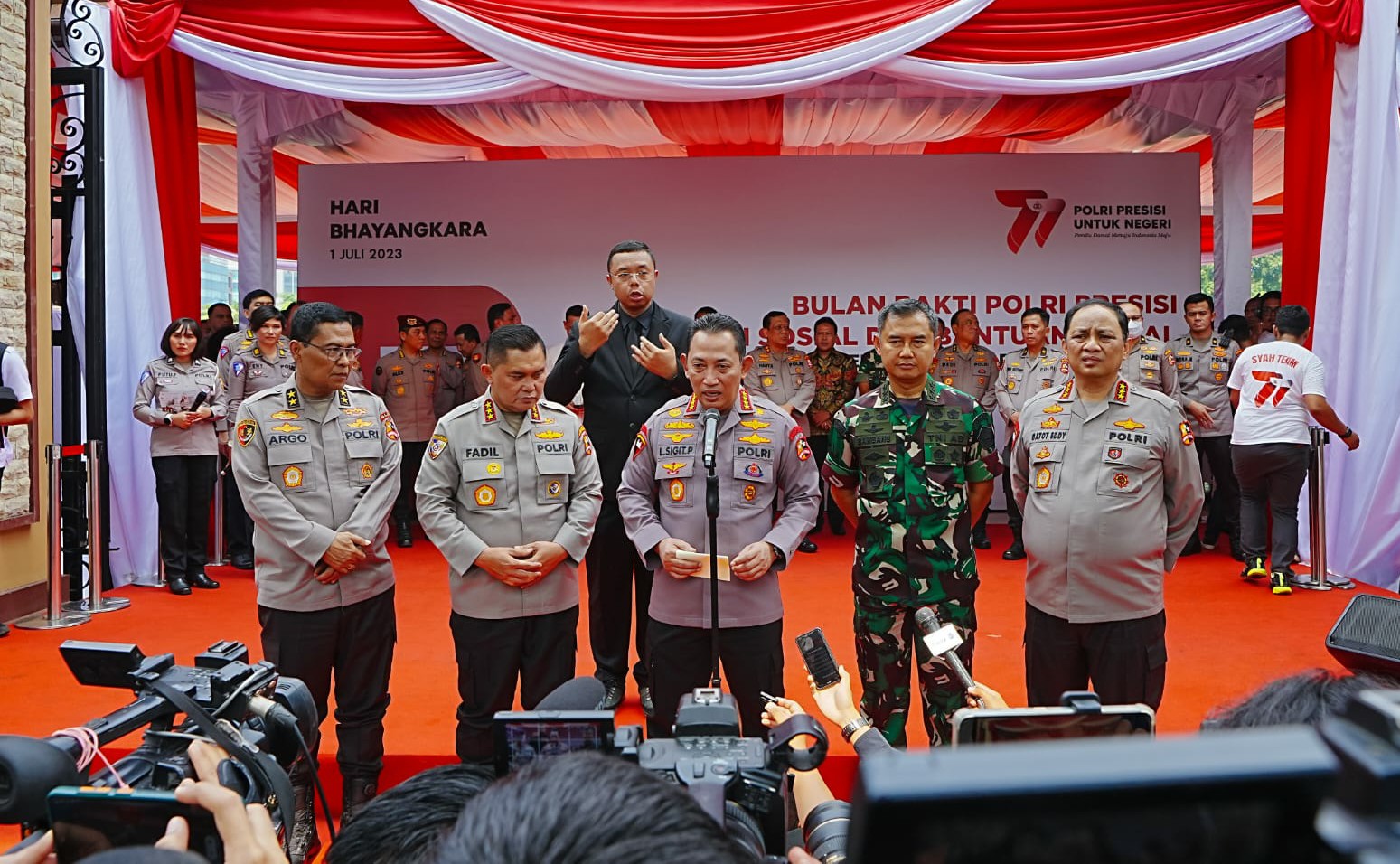 Masyarakat Apresiasi Bakti Sosial Polri Sambut HUT Bhayangkara ke-77