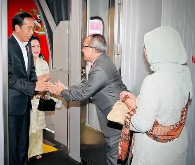 Tiba di Singapura, Presiden Jokowi Akan Hadiri Ecosperity Week 2023