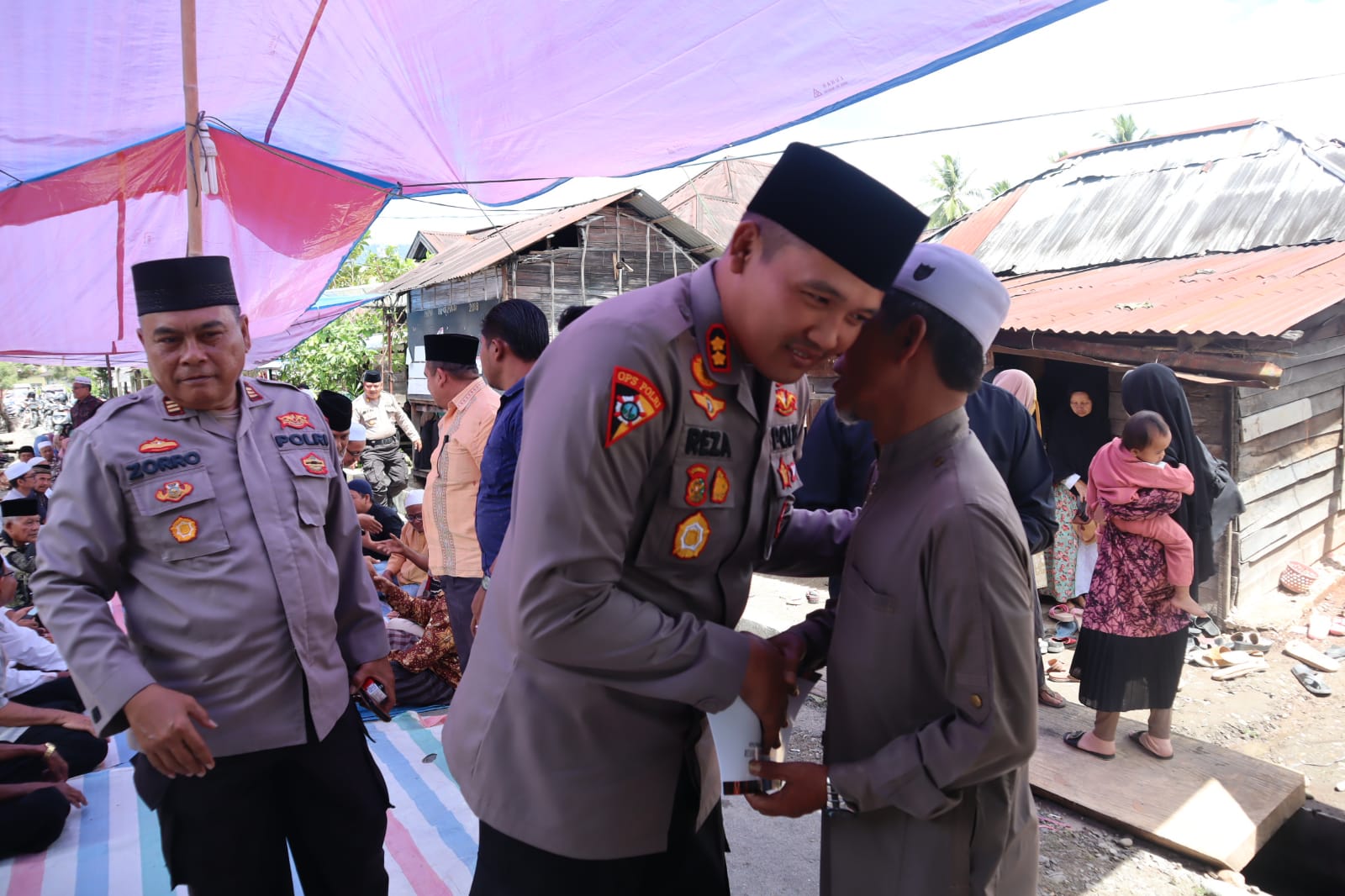 Kapolres Madina dan PJU, Turut Berduka Cita, Atas Meninggalnya Orang Tua Ust. H. Mahyuddin Lubis