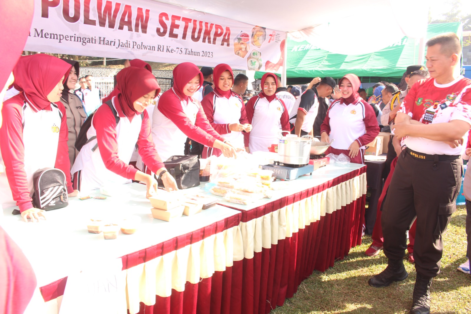 Setukpa Lemdiklat Polri Menggandeng SUJA MMA Sukabumi Menggelar Festival Warna Kemerdekaan RI ke 78