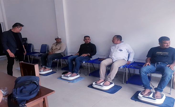 Gratis Uji Coba! Terapi Kaki Olylife THZ Tera P-90 Solusi Kesehatan Hadir di Kota Medan