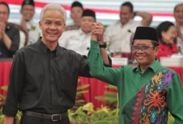 Sah!!!... Mahfud MD Resmi Jadi Bakal Cawapres Ganjar Pranowo di Pilpres 2024