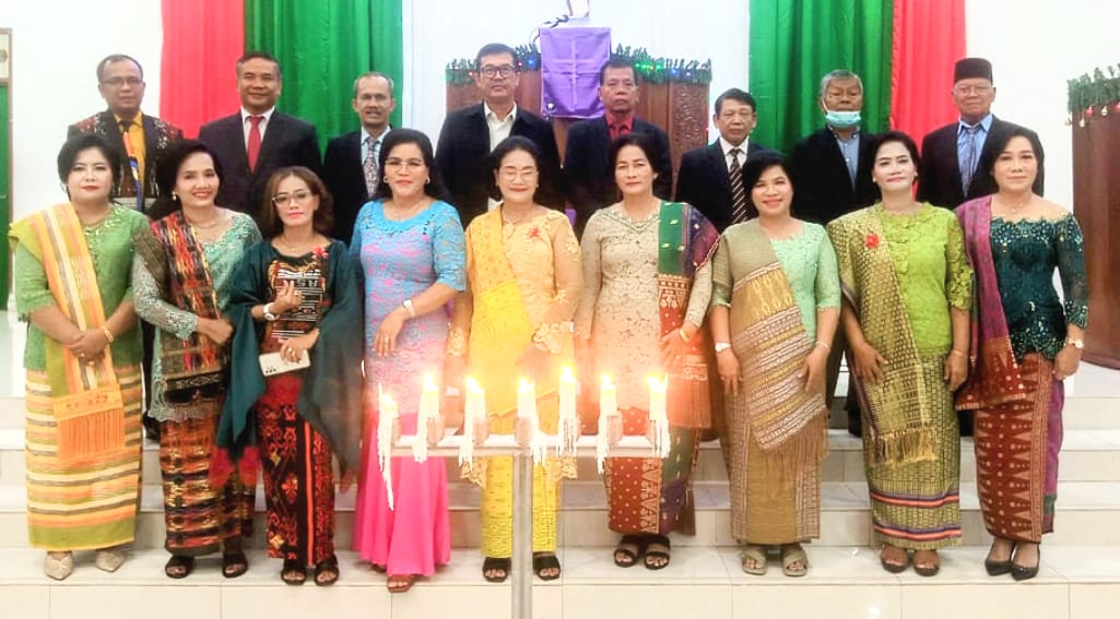 Perayaan Natal Punguan Raja Parumbal Hutahaean Anak Dohot Boru Kota Medan dan Sekitarnya Penuh Dengan Khidmat