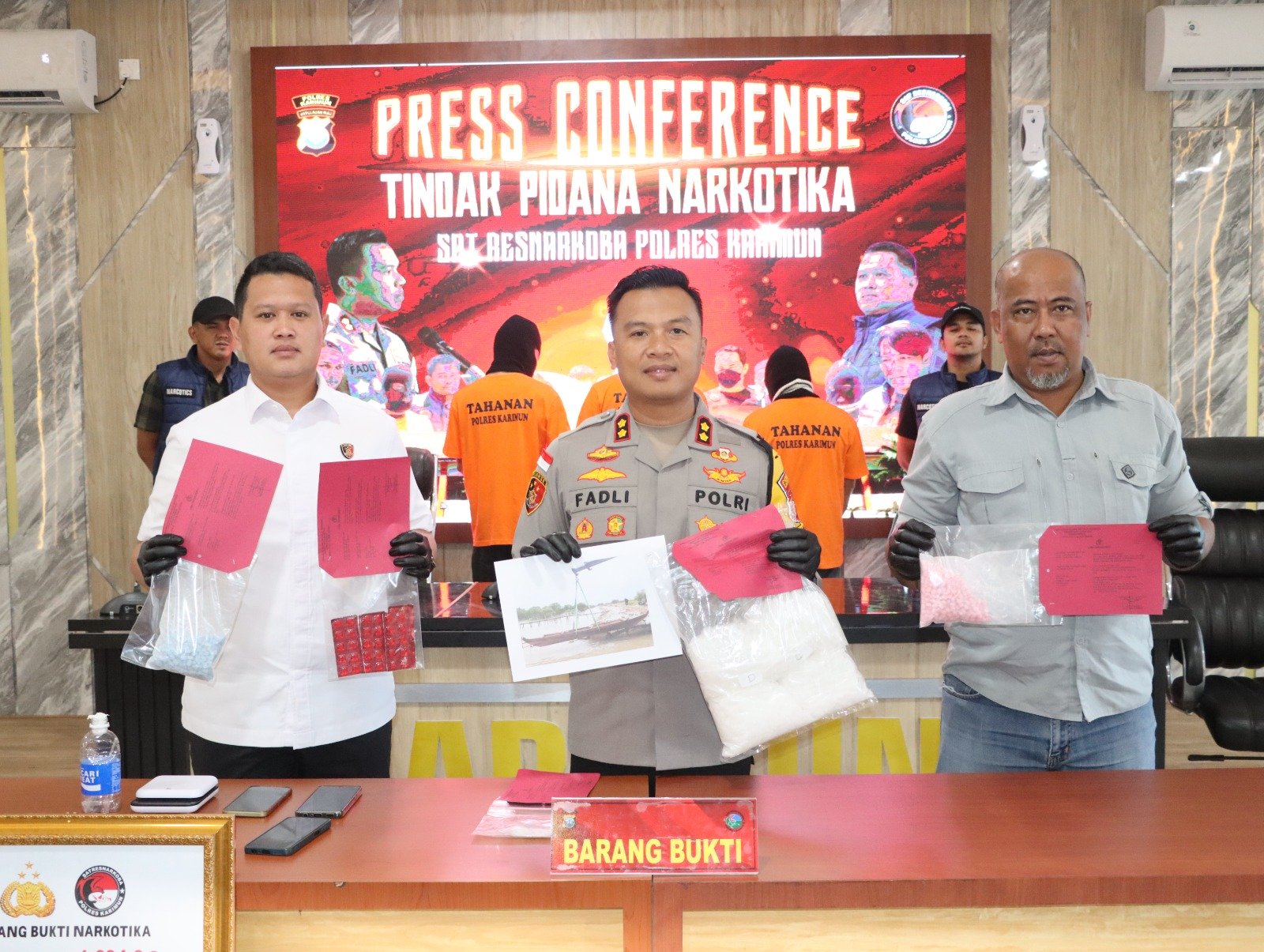 Mantap!!!.. Satresnarkoba Polres Karimun Kembali Amankan 1.694,6 Gram Sabu, 763 Pil Ekstasi dan 60 Butir Happy Five