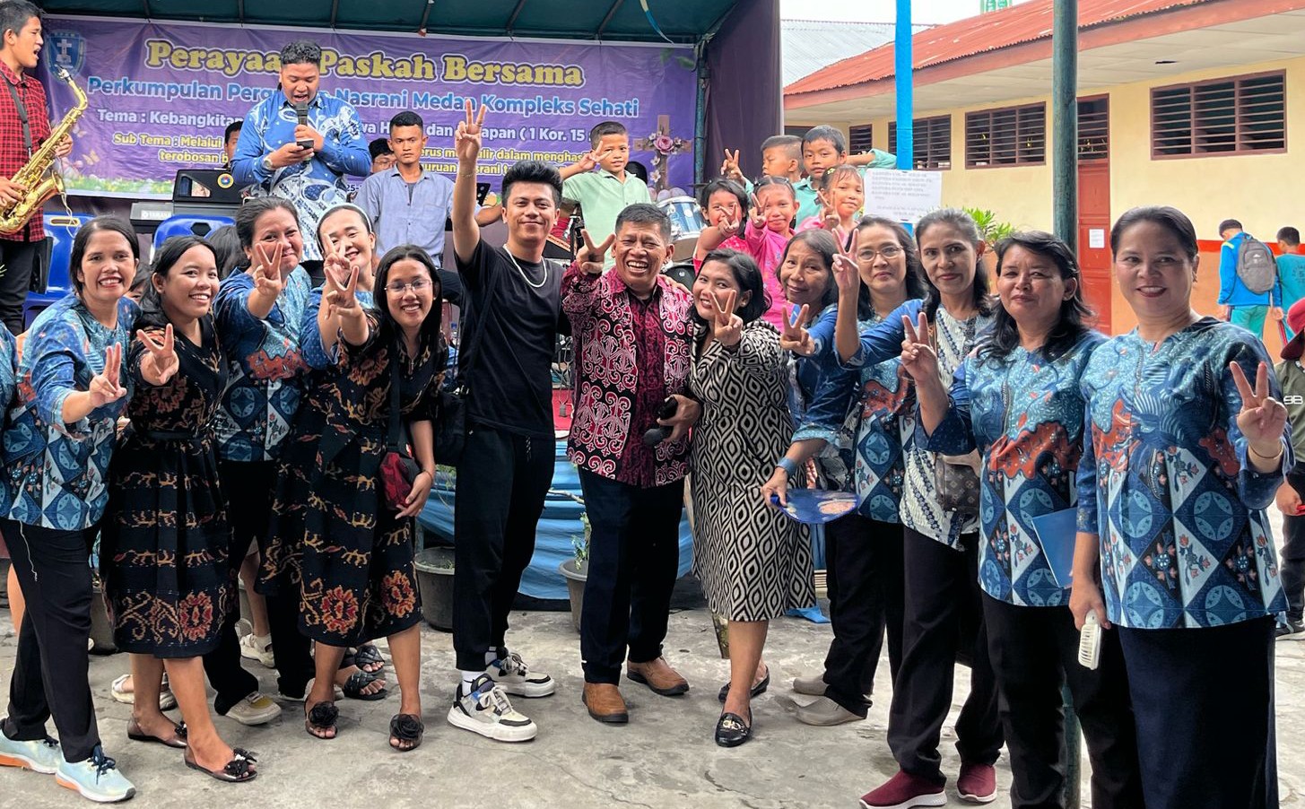 Puncak Perayaan Paskah Sekolah Nasrani 2 Medan Penuh Sukacita