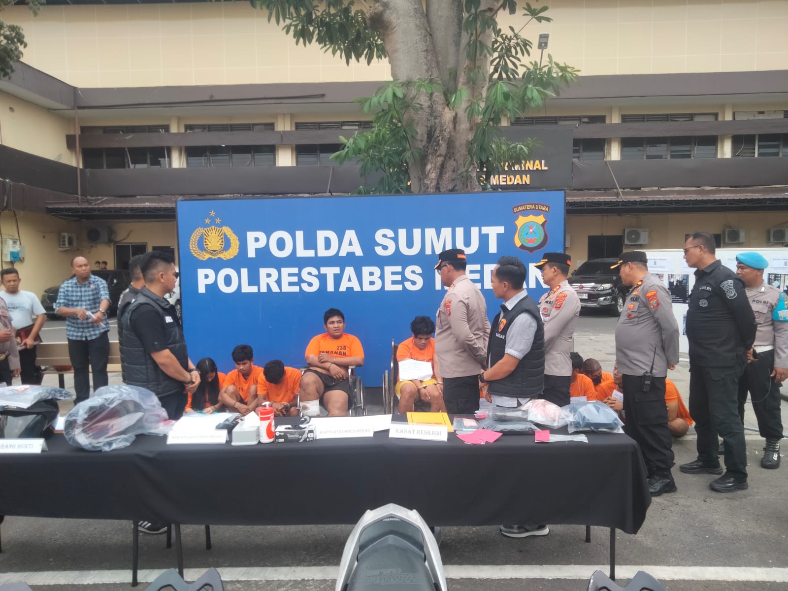 Doorrr!!!... Tujuh Residivis Curanmor Ditembak, Puluhan Motor Hasil Kejahatan Diamankan