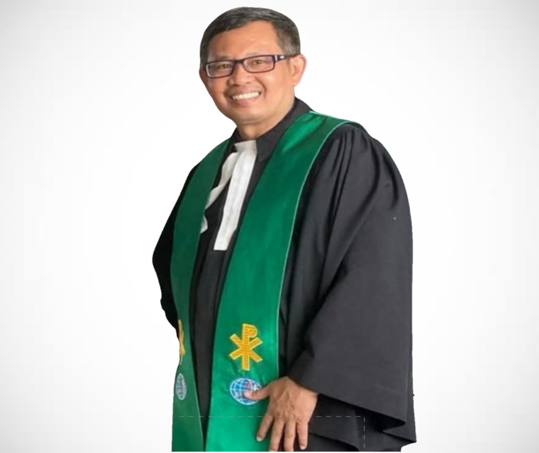 Pdt. Dr. Jhon P.E. Simorangkir: Mengakar dalam Firman, Melayani dengan Kasih