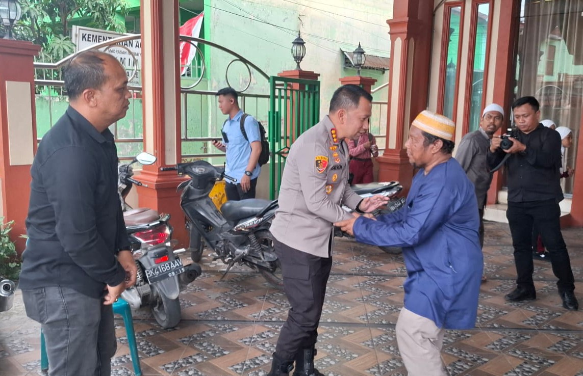 Wujud Polri Humanis, Kapolrestabes Medan Melayat Kerumah Duka Wartawan Metro TV