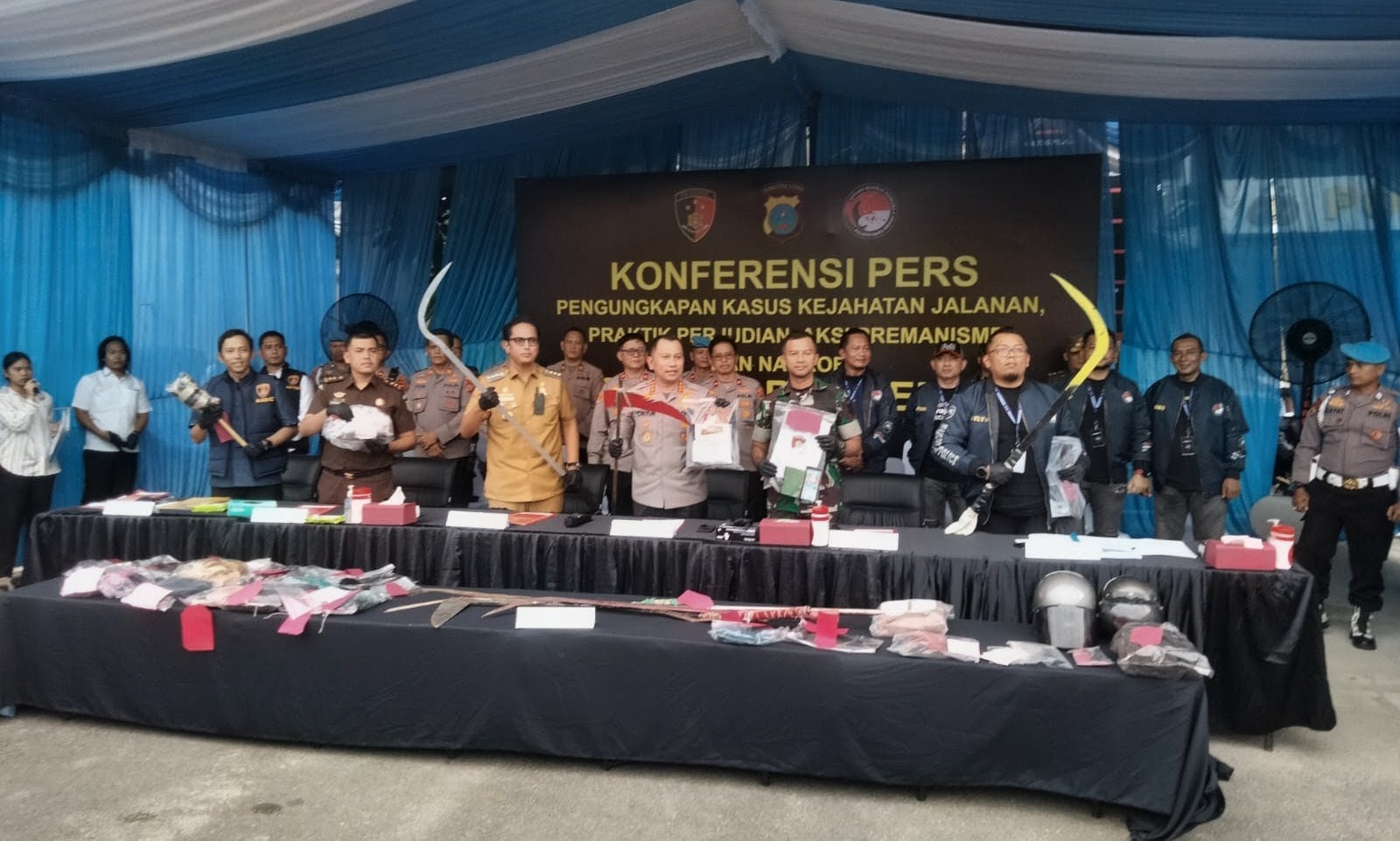 Bravo!!!... Polrestabes Medan Sikat 178 Penjahat Jalanan, 20 Residivis Ditembak Tegas