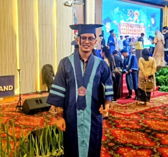 Abdu Dwiky Raih Gelar Magister Hukum dari UMSU ‎