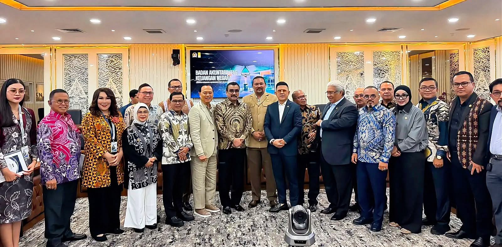 Bahas RUU Hukum Perdata Internasional DPR, PERADI Profesional Dorong Antisipasi Hubungan Hukum Lintas Negara yang Semakin Kompleks
