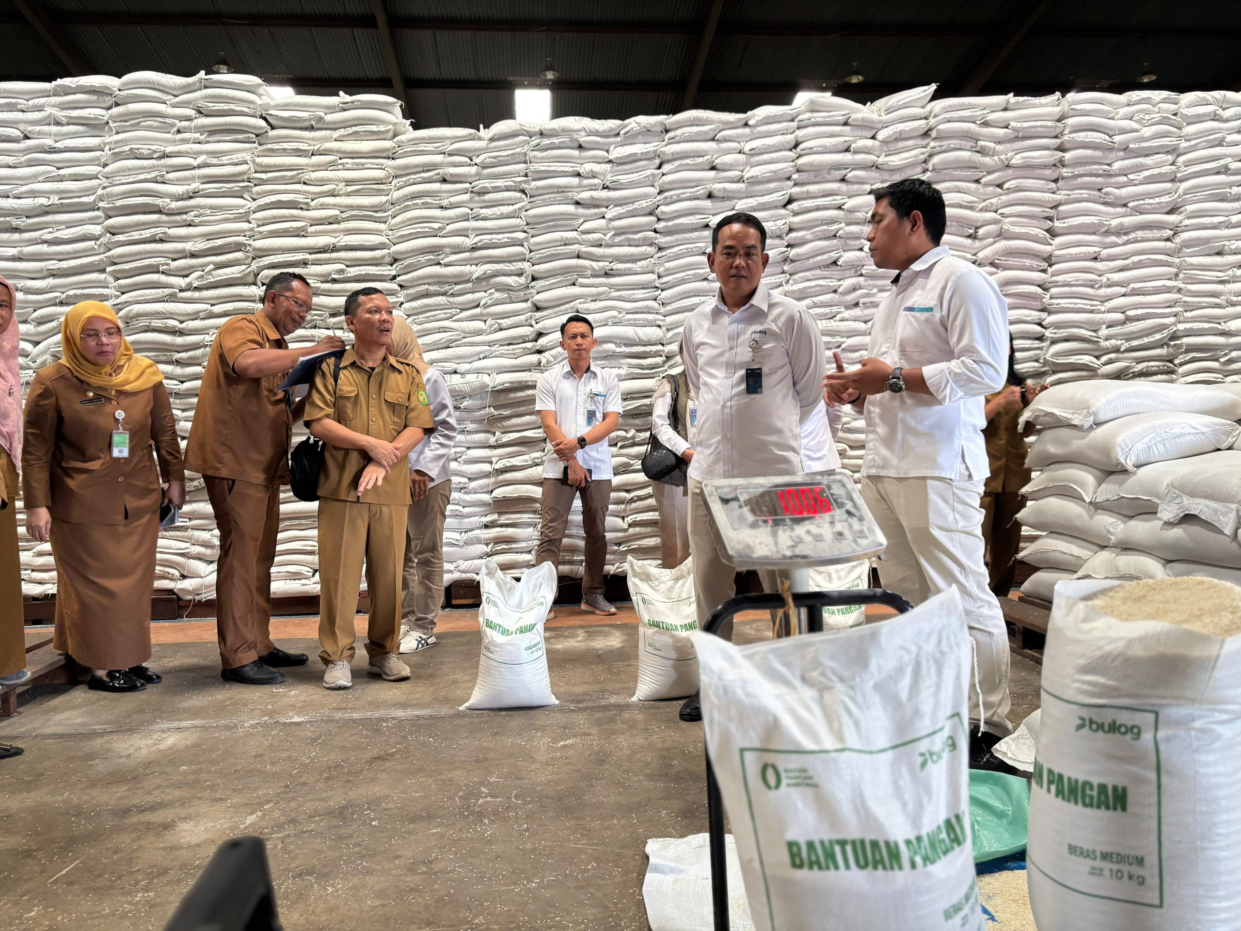 Bulog Sumut Salurkan Beras dan Minyakita Mengacu Ketentuan Pemerintah
