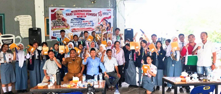 Bekali Siswa Berprestasi, M. Arif Tanjung Gaungkan Perang terhadap Hoaks di Era AI ‎